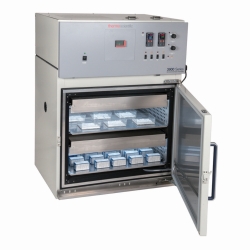 Refrigerated Incubator, Stainless steel, with light and humidity control |  Cooling incubators | Heating | Heating and cooling technology | Labnet